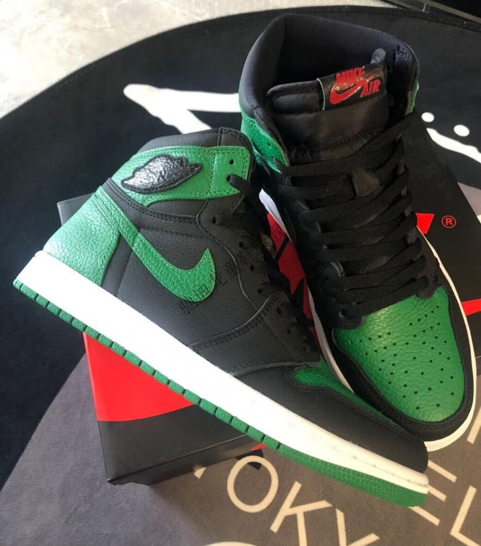 【驰迪龙旗舰】aj1黑绿高帮篮球鞋黑绿脚趾 pine green 复古文化高帮