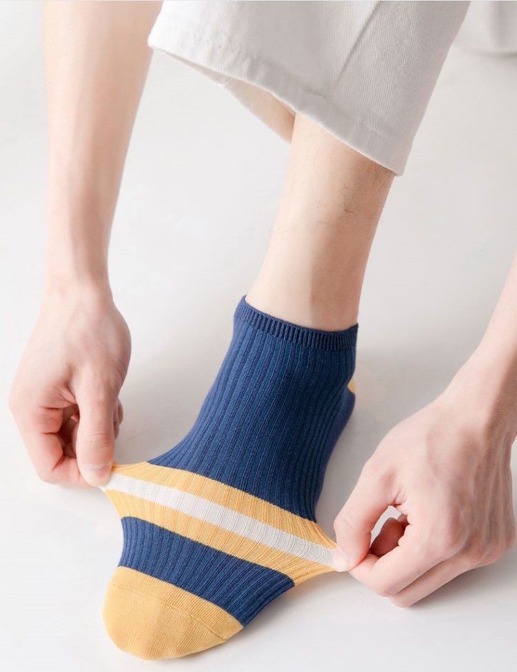 禾佳成袜子男男短袜运动潮祙孑夏季薄款男生白袜短款薄棉袜子青少年短