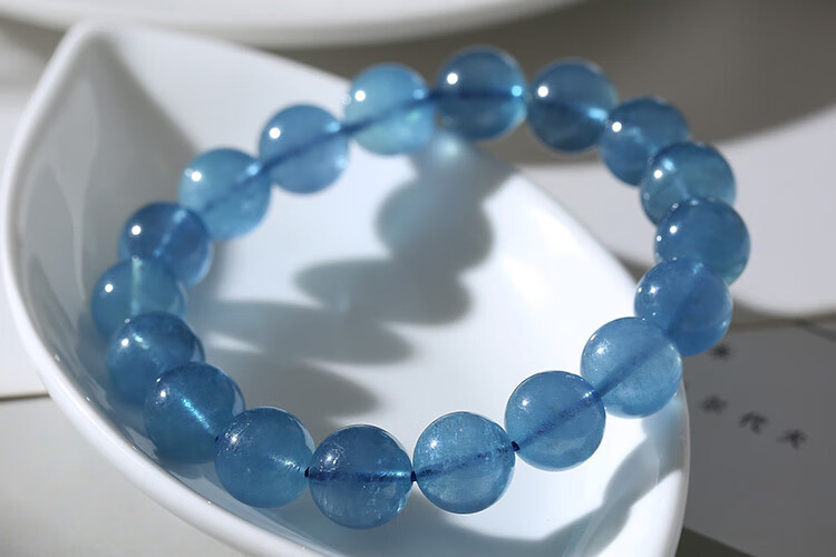 珍藏级冰种天然魔鬼蓝海蓝宝手链 鬼蓝色海蓝宝石男女水晶蓝晶手串