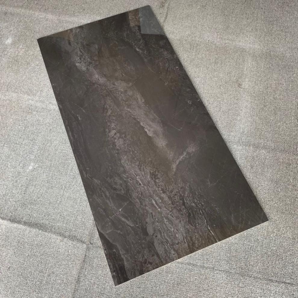 6001200深咖色客餐厅地砖墙砖通体大理石瓷砖加工踢脚线波导线深咖色