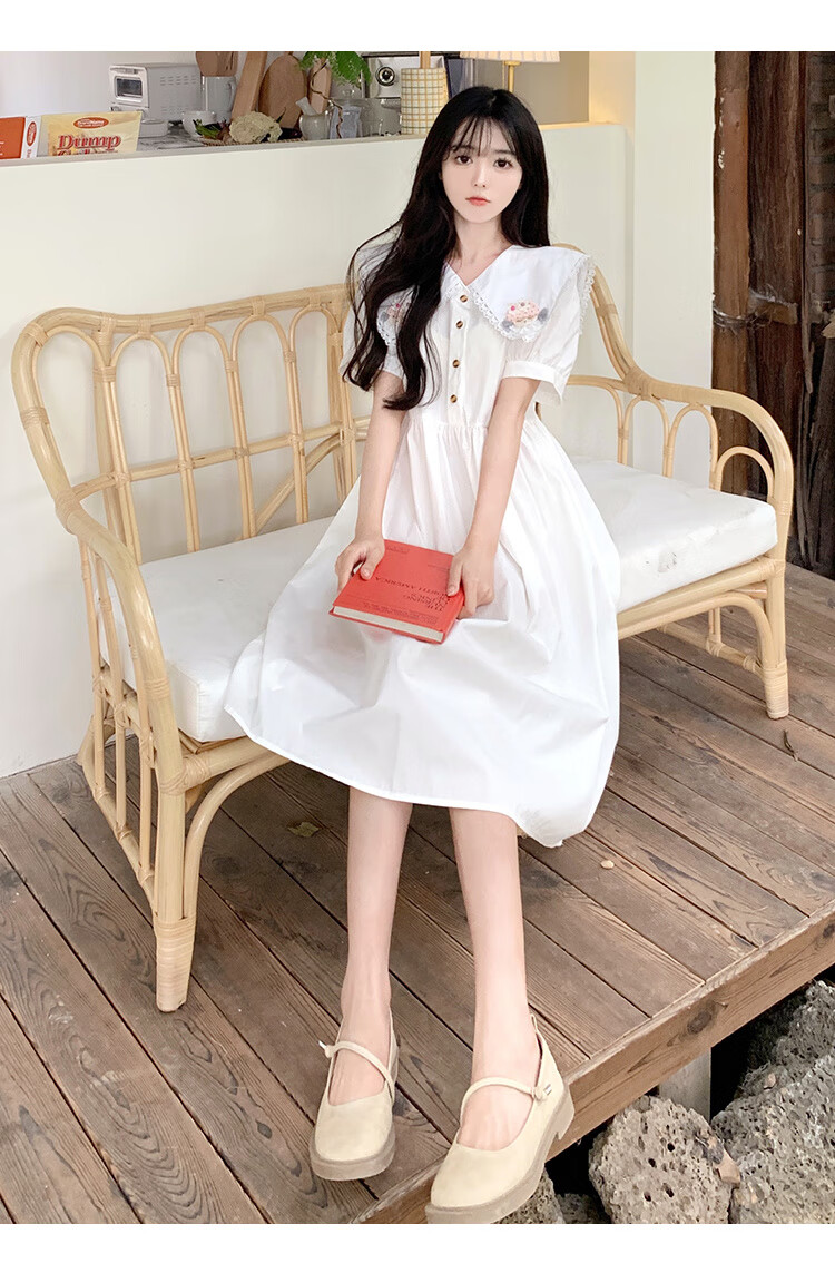 e50237e2b187007d.jpg' style=