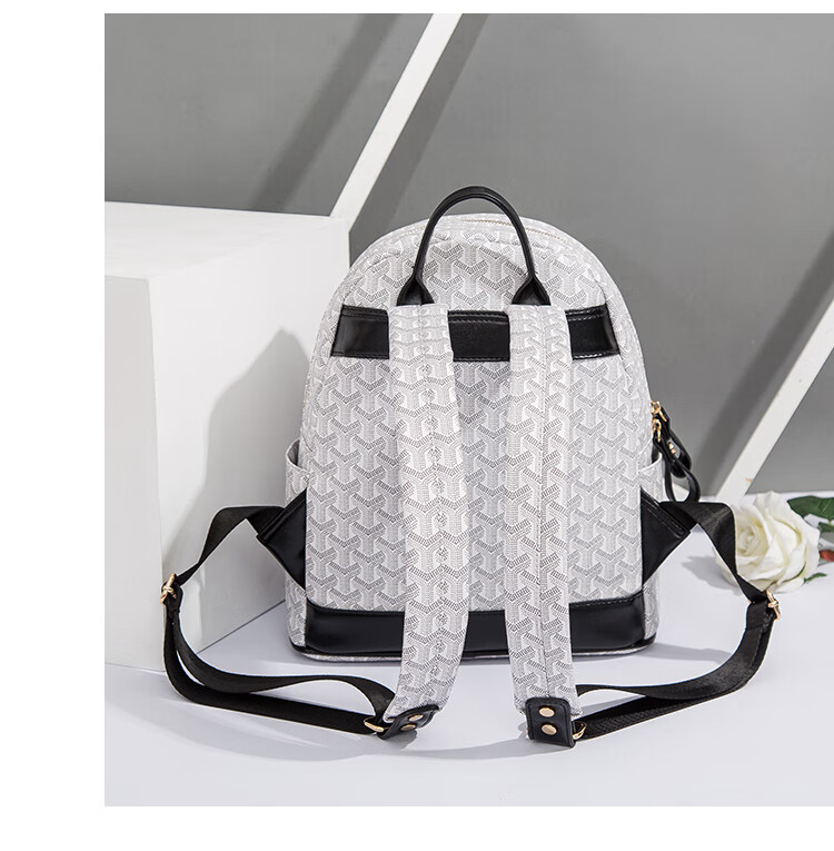 狗牙双肩包 个性涂鸦y马德里狗牙背包男女耐用潮流旅行包学生双肩包