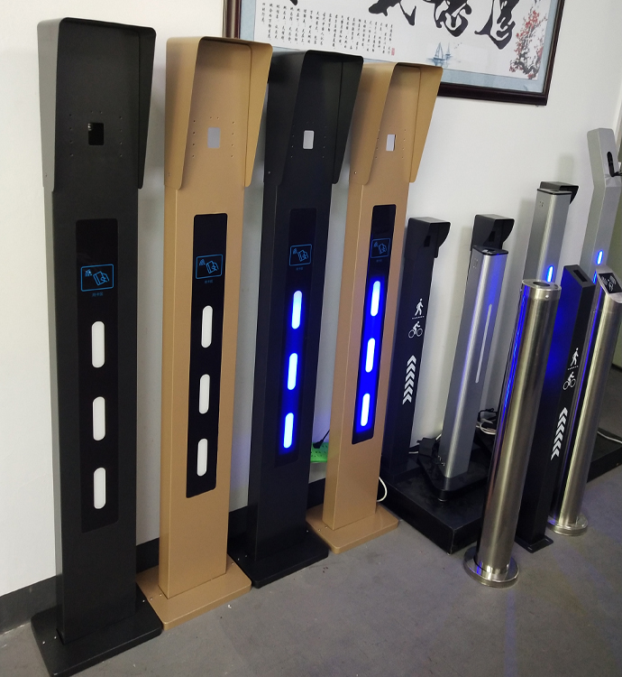 支架带灯楼宇对讲门口机立柱门禁按钮立柱定制16米土豪金立柱带灯常亮