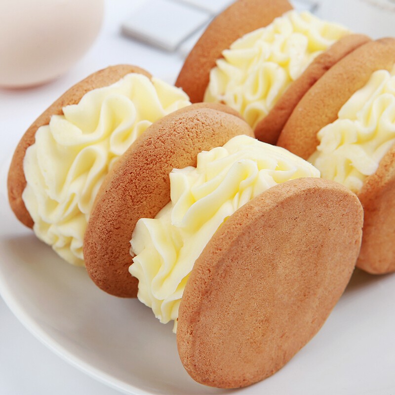 儿时笑脸硬黄奶油夹心现做现发小时候童年糕点老式硬面包2斤约18奶油