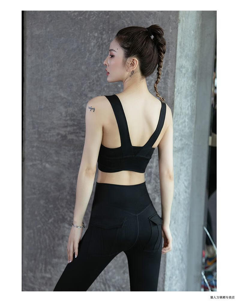 2b88dc9e5bf02efb.jpg' style=