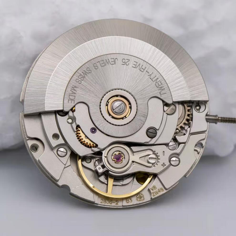 京品优选可组装整表表壳机芯瑞士表eta2824228362精磨机芯v8天文台