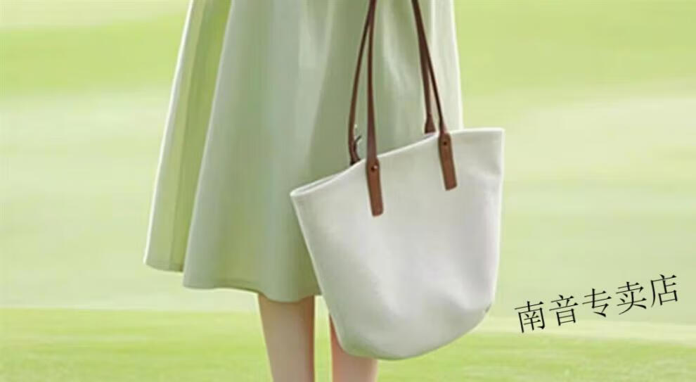 7aee00fe49199546.jpg' style=