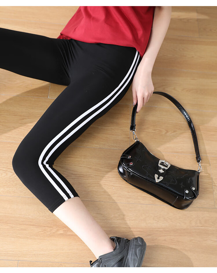 4012190da7ec791c.jpg' style=