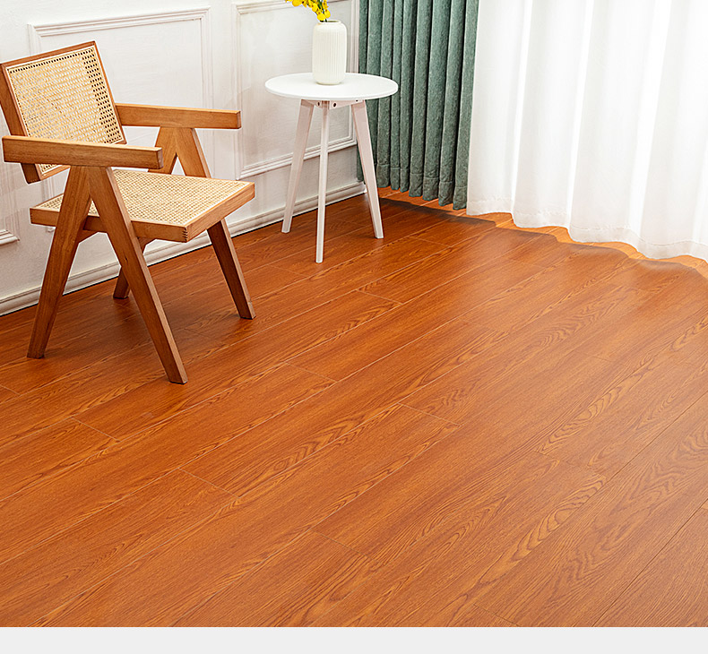 世和地板新三层实木复合地板多层原木色地板实木家用防水耐磨适用地暖