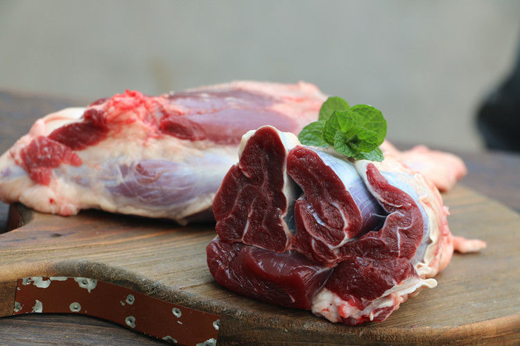牛腱肉原切牛腱子农家散养黄牛肉牛后腿健身生鲜牛腱锦蜜姬品质三斤