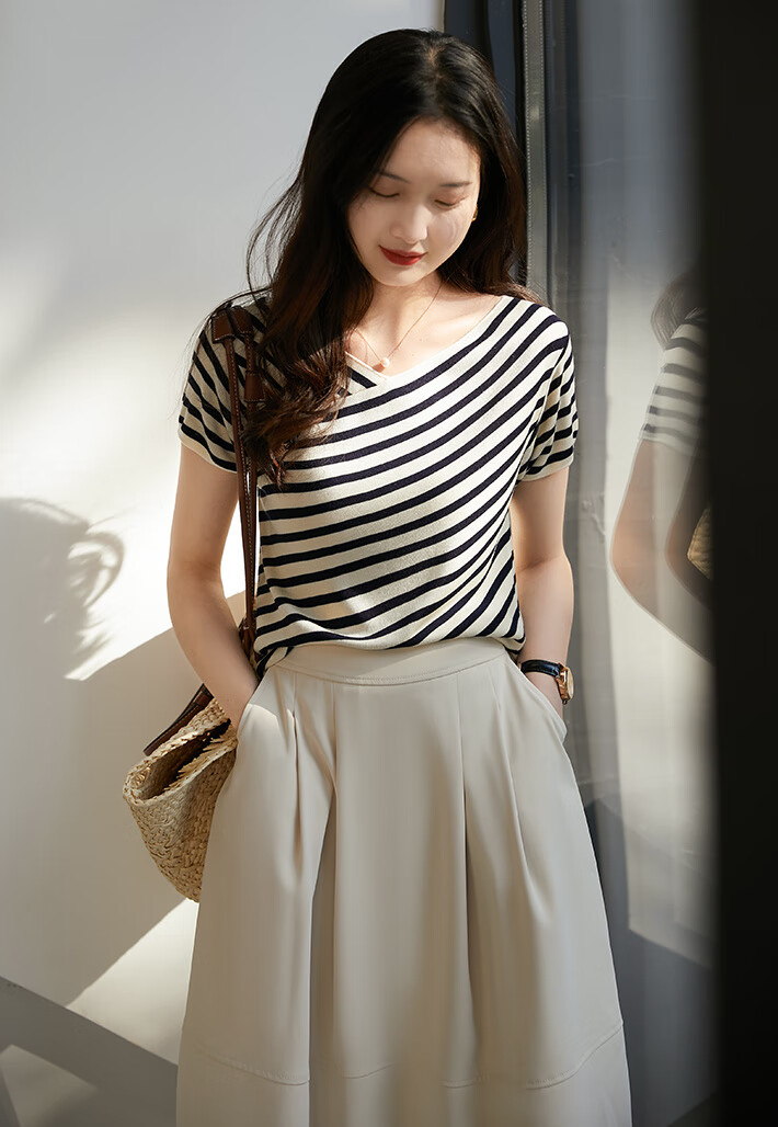 5c389ed83a44be2f.jpg' style=