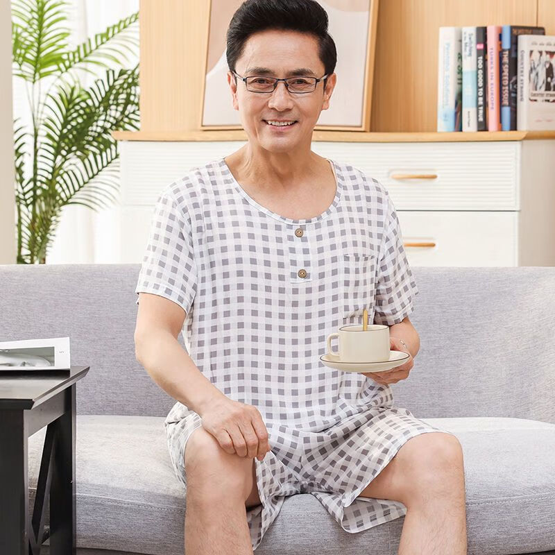 a3a170519dc8120f.jpg' style=
