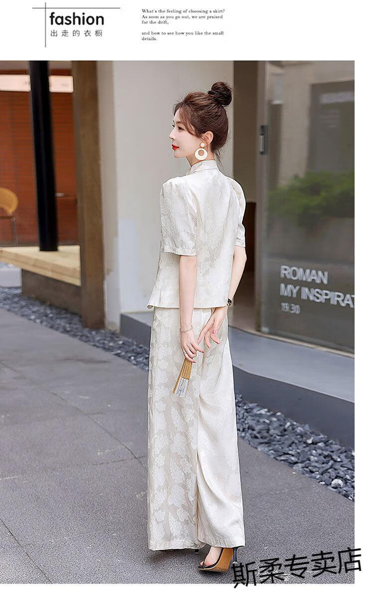 13ff992a24d70679.jpg' style=