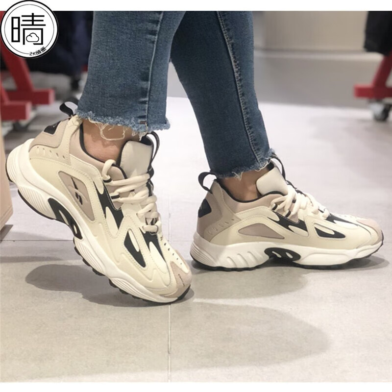 6f64f95fb2fc360b.jpg