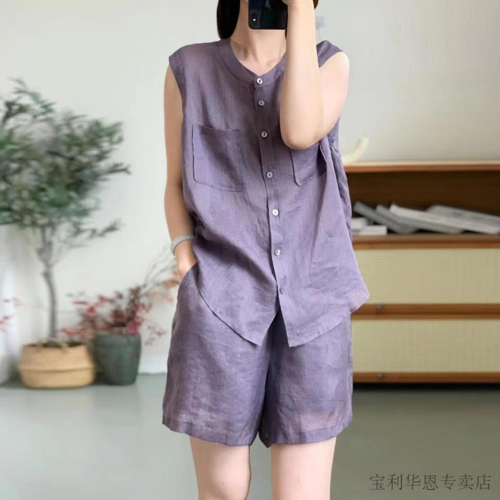 833c0133edf66496.jpg' style=