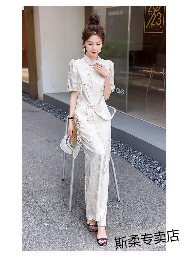 b414bcefb5b2d339.jpg' style=