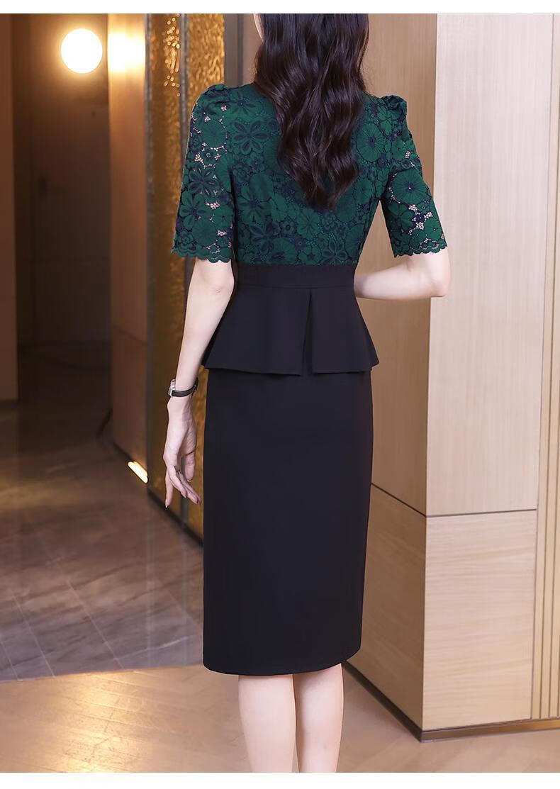 c7a00056325a1292.jpg' style=