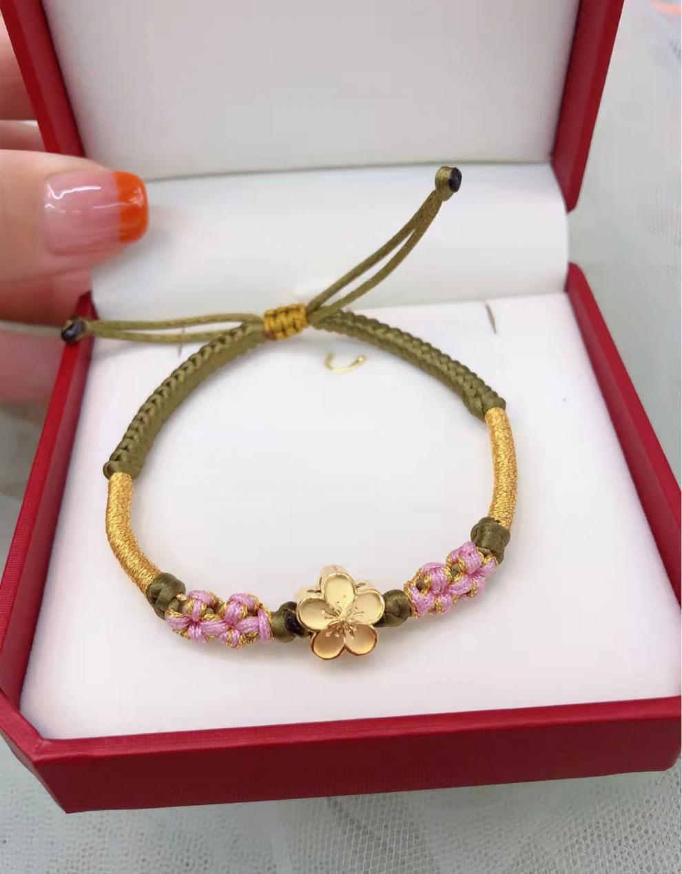 【官方旗舰】周大福黄金手链小桃花足金编织男手绳渐变红玛瑙转运珠配