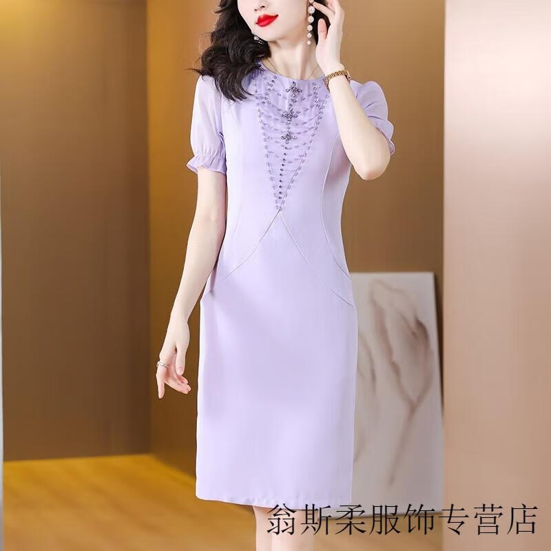 66048cd64fa84349.jpg' style=