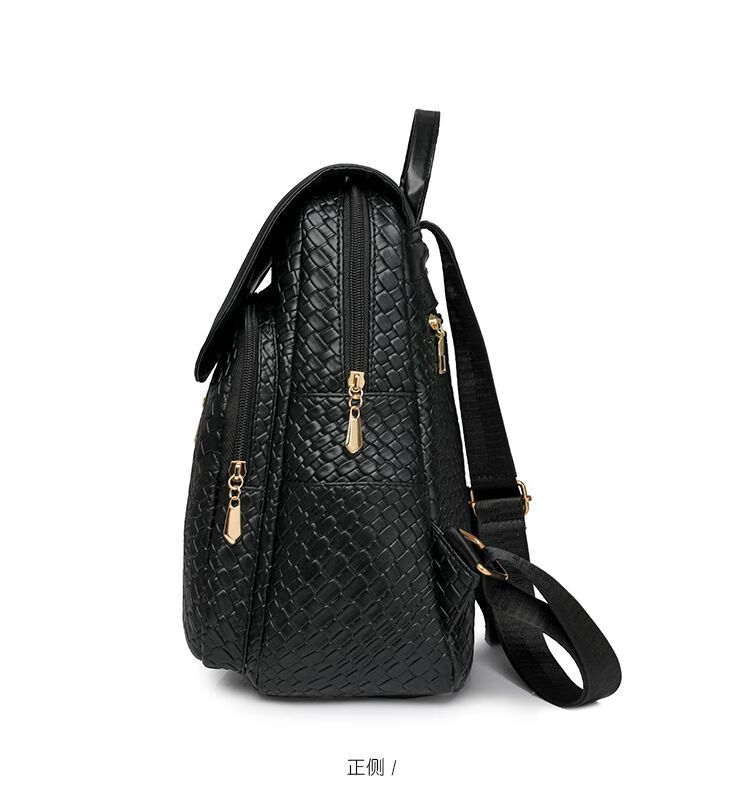 8426580b4b6f9870.jpg' style=