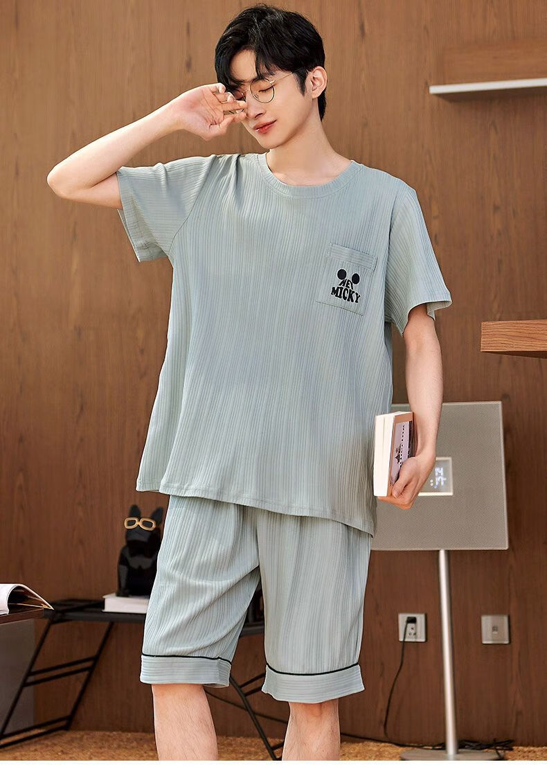 0cfc055e9d46cf76.jpg' style=