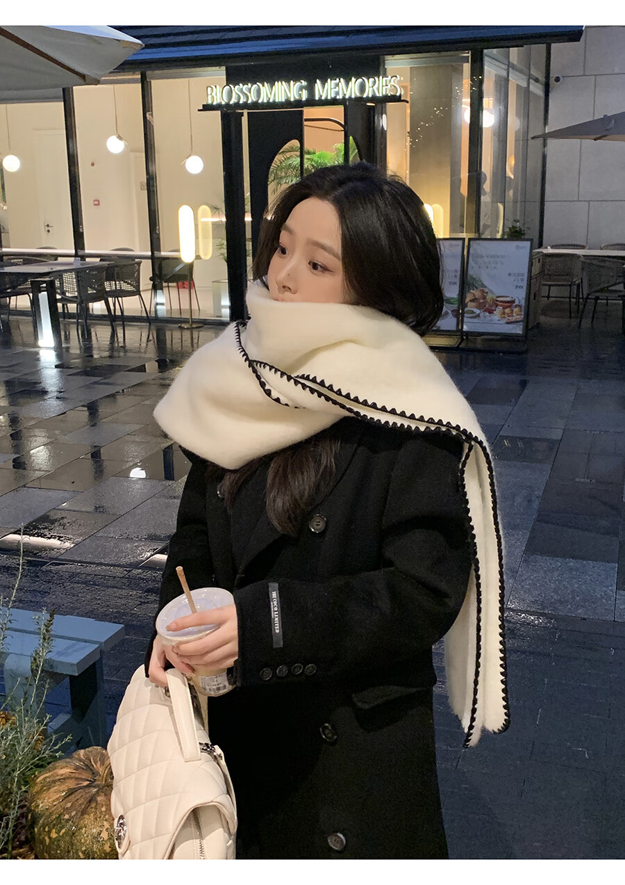 c7b73a4c000a52d3.jpg