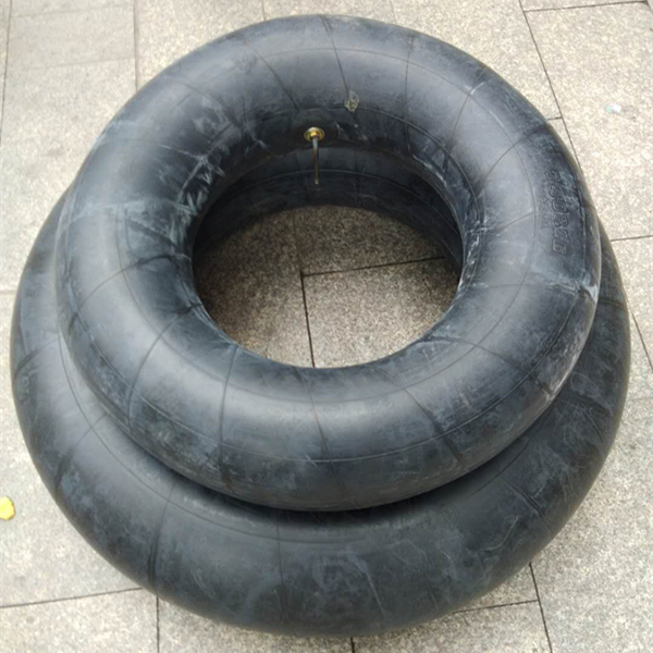 汽车内胎游泳圈 大货车丁基加厚汽车内胎1200r20 1100r20 1000r20轮胎