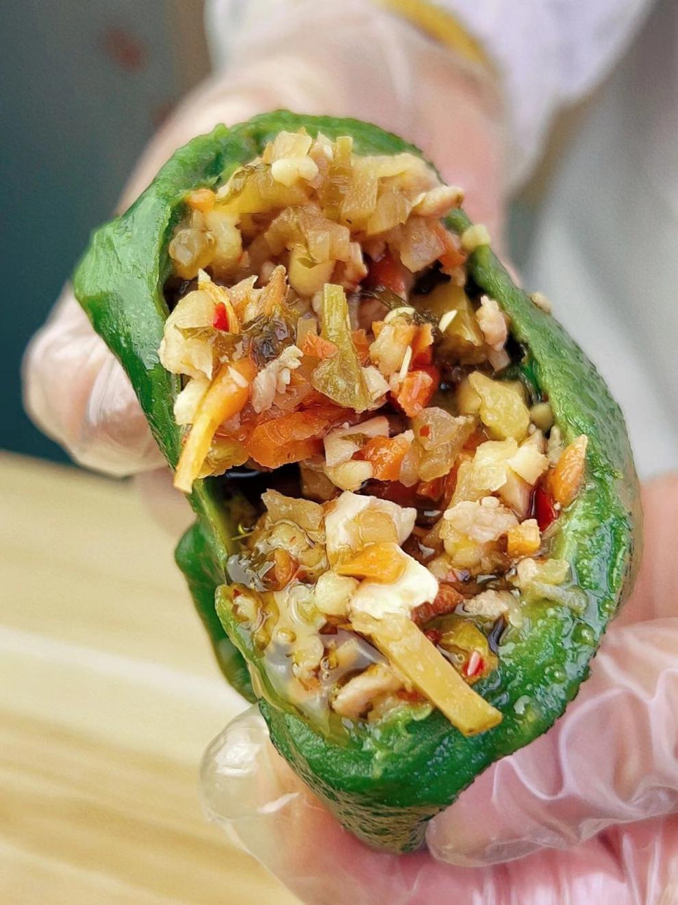 桐庐清明果瘦肉馅清明团子艾叶粿野生艾草粑土特产手工制艾草团子