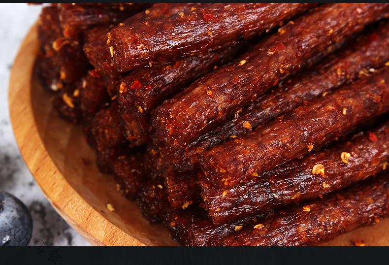 平仔霸王素牛筋辣条26g30袋经典麻辣小吃儿时怀旧休闲零食辣条26gx30