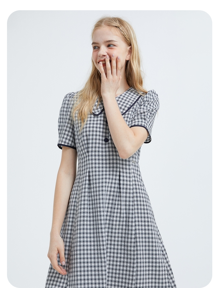 eland衣恋2021秋季新款经典格纹娃娃领甜美可爱短袖连衣