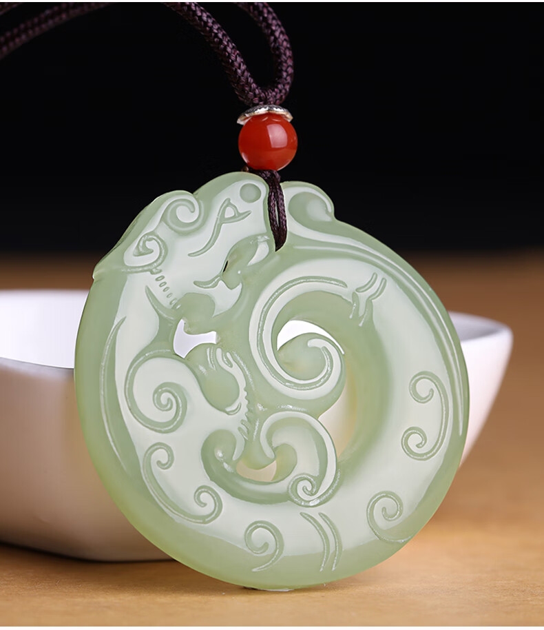 玉青玉镂空龙牌吊坠男玉石青龙项链双面圆形龙挂件玉佩定制款青玉大款