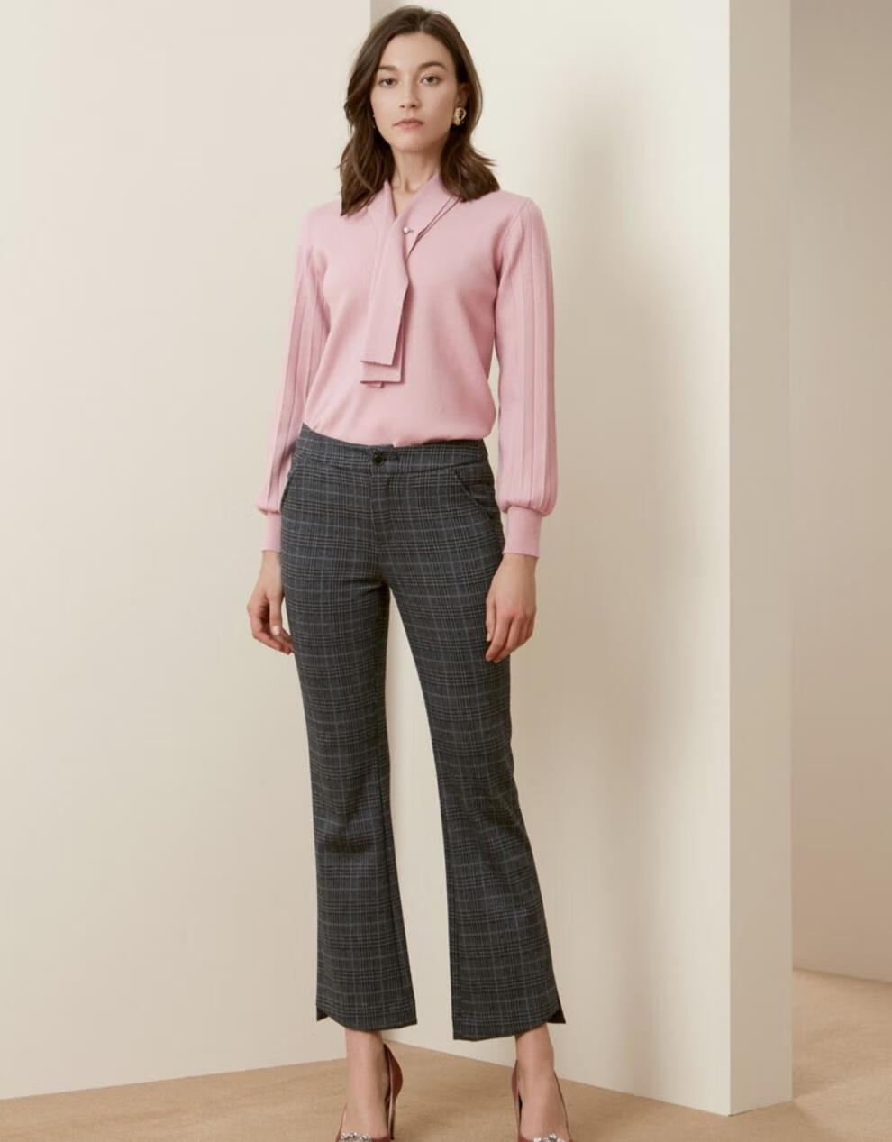 【抢】ellassay歌力思2019冬装新款 双色气质短款针织衫女 浅米杏 xs