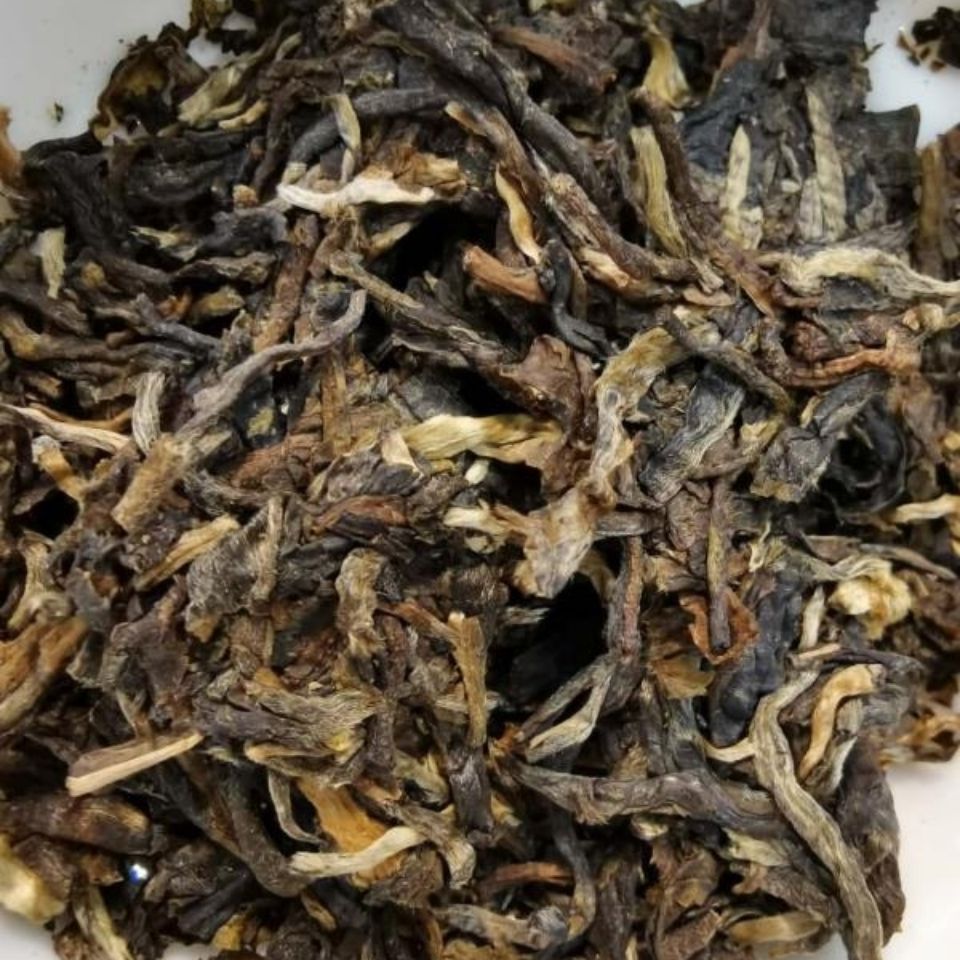 凯偲洽 平西王府云南银毫茶砖普洱生茶2006年宫廷干仓高香100克生普