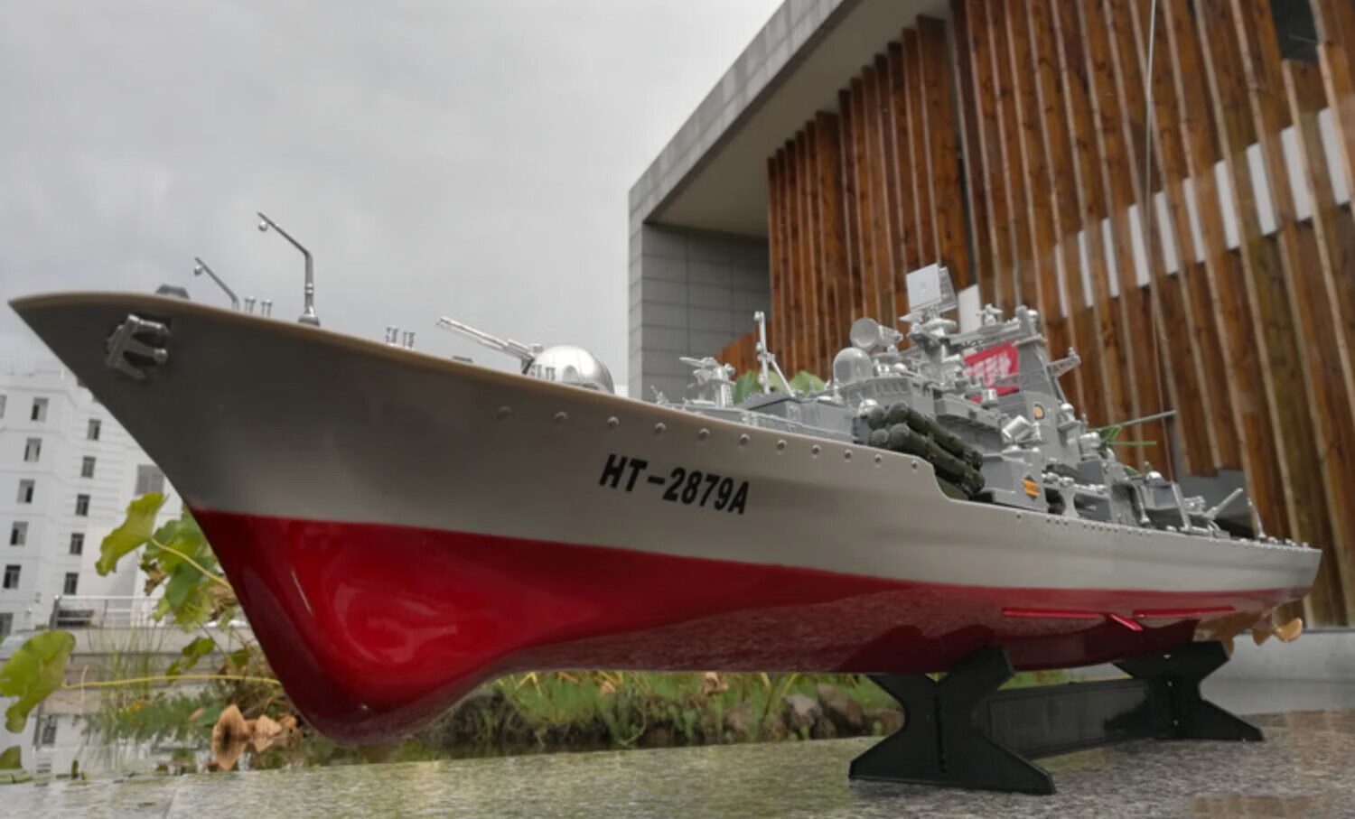 遥控军舰超大遥控船儿童电动玩具轮船军舰男孩快艇充电航空母舰军事