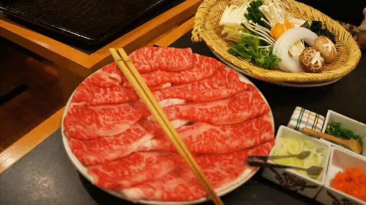 恬女神5a霜降雪花牛肉卷纯种和牛m1012级肥牛片300g火锅食材