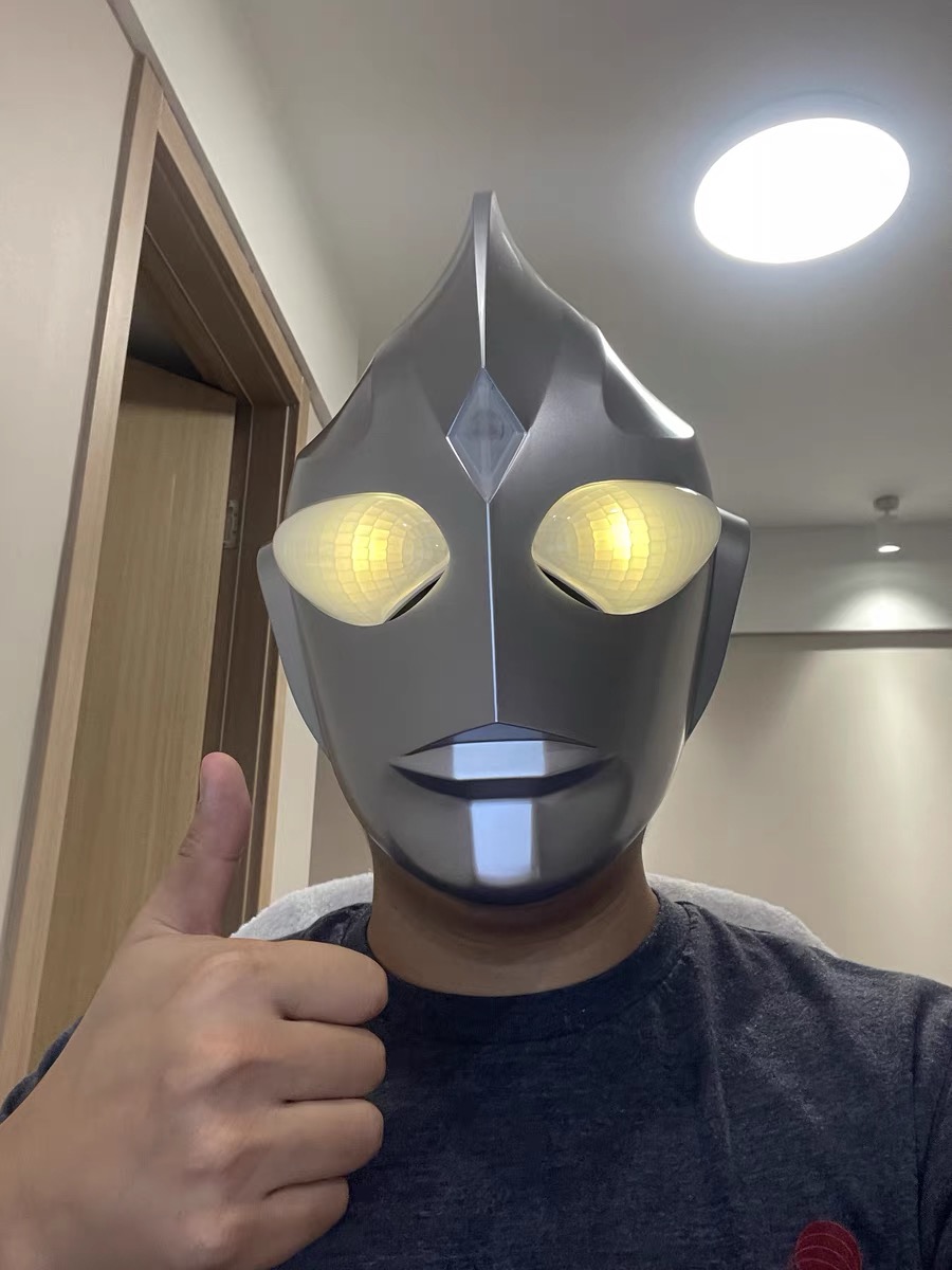 万代【bandai】迪迦奥特曼头套赛罗发光面具cos表演服装头盔万圣节