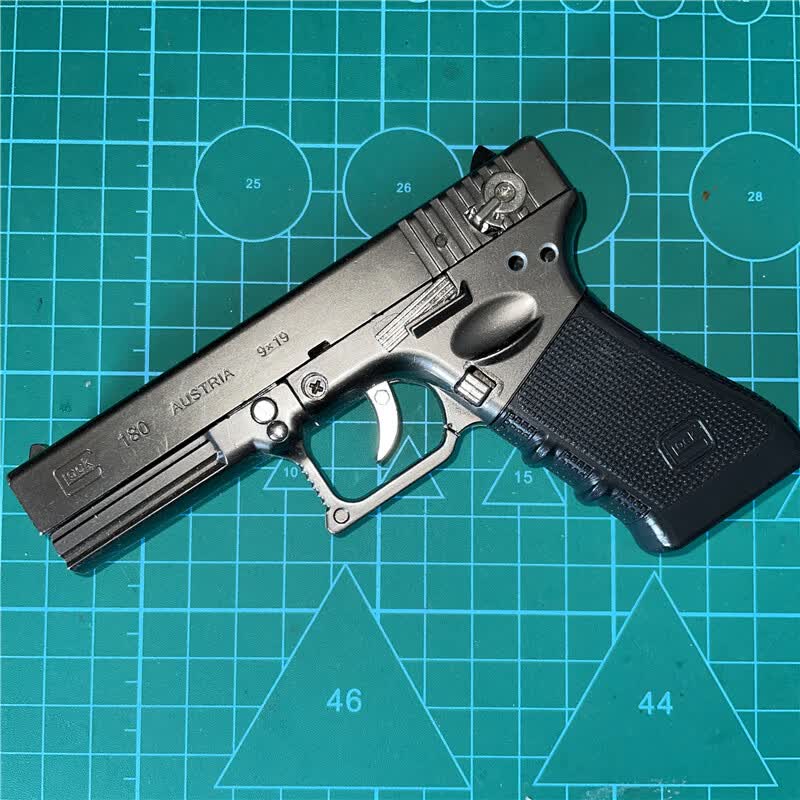 05大号格洛克p18c金属抢模型仿真合金抢儿童玩具手抢不可发射 灰色