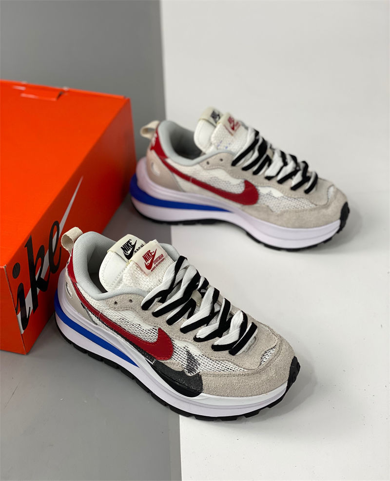 华夫.双钩白红黑白白生胶芝麻卡其酒红紫金黄绿跑步鞋 sacai 3.