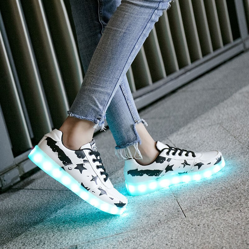 儿童夜光鞋 七彩儿童鞋男女夜光鞋led带灯鞋鬼步舞蹈充电韩版发光运动