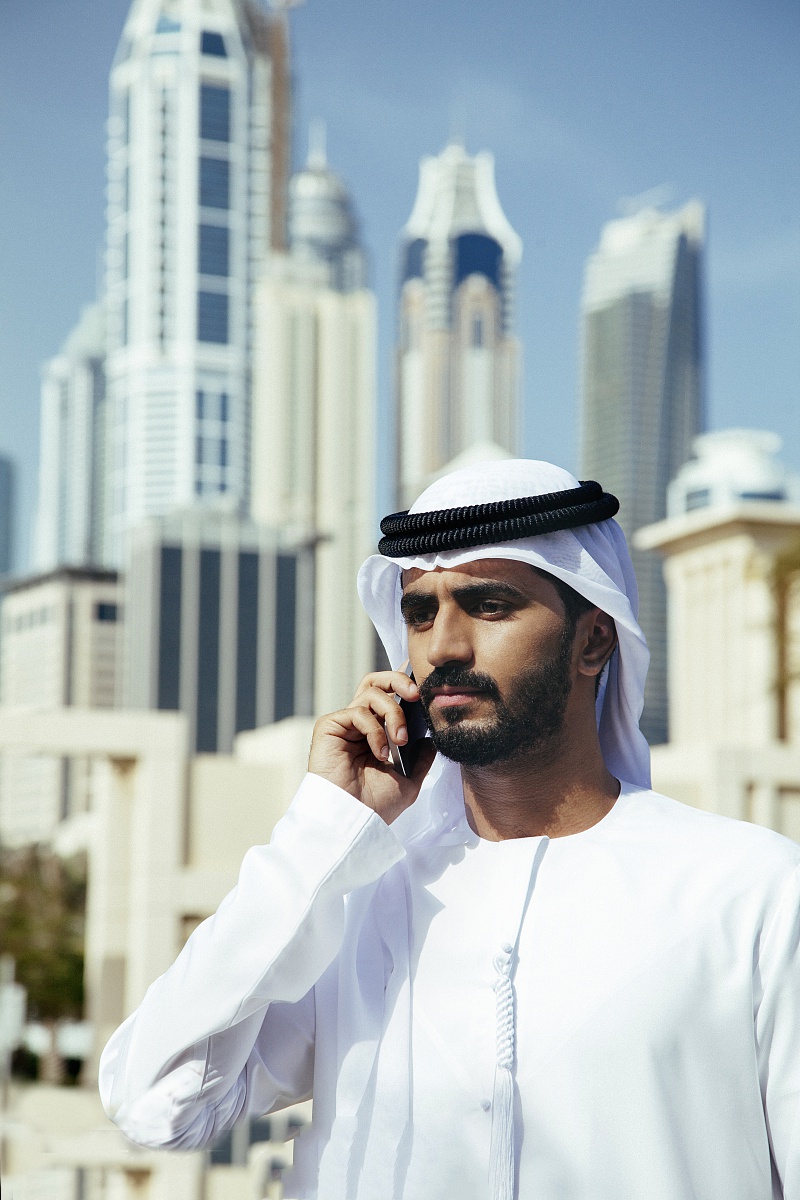 迪拜头巾 迪拜旅游男头巾头箍两件套 中东阿联酋度假头巾沙特清真寺
