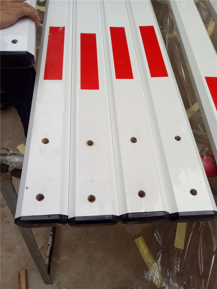 停车场道闸杆八角杆直杆铝合金小区门禁挡车起落栅栏杆车库拦车杆 白