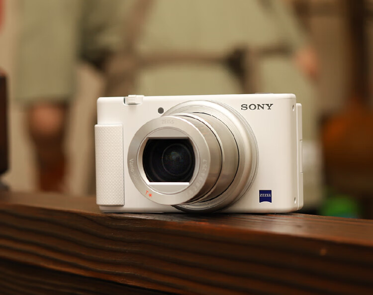 手柄电池套装 zv1手柄电池套装 64g高速卡 备用座充 索尼原【图片