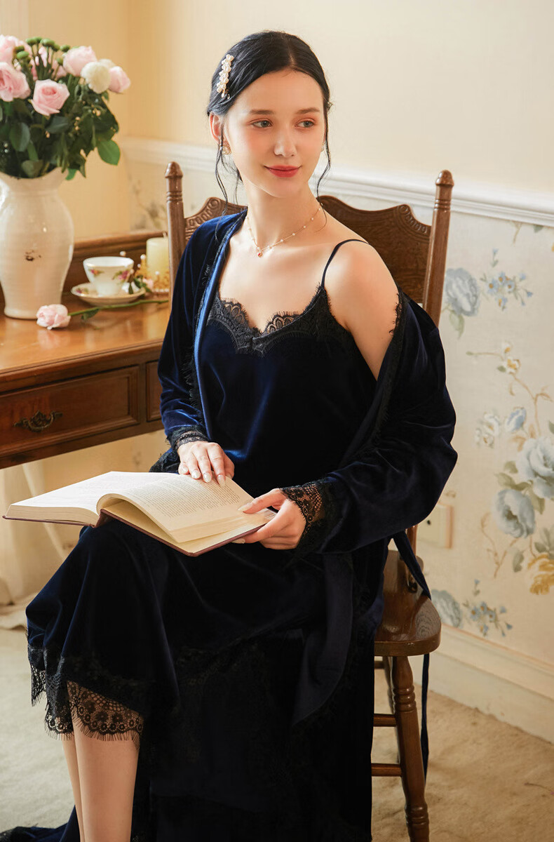 莫代尔高端长袖金丝绒睡袍两件套装女秋冬性感吊带睡裙宫廷风睡衣家居