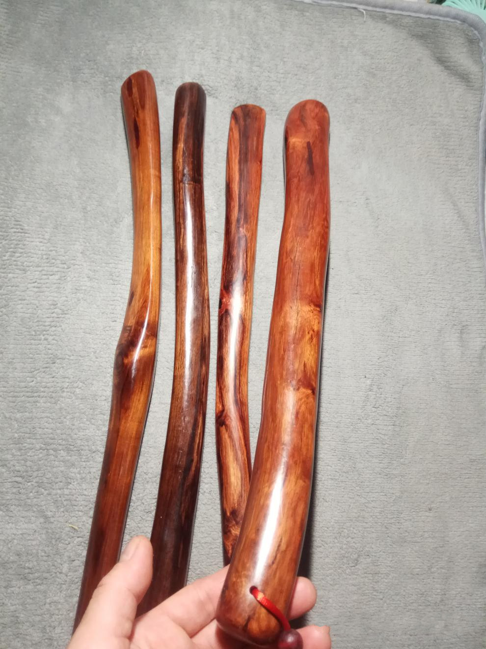 朴春 紫檀柳鬼脸把玩棍棒 原木料按摩敲背木棍似海南黄花梨防身棒