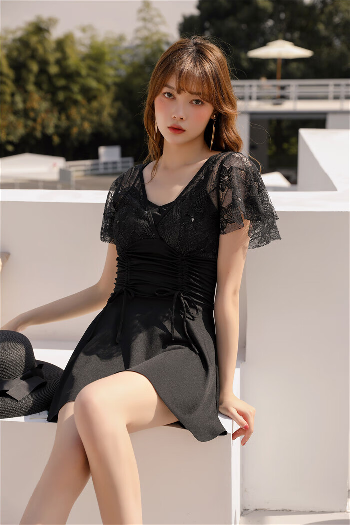 维多利亚义乌批发泳衣女性感蕾丝带钢托连体裙式显瘦遮肚2022温泉