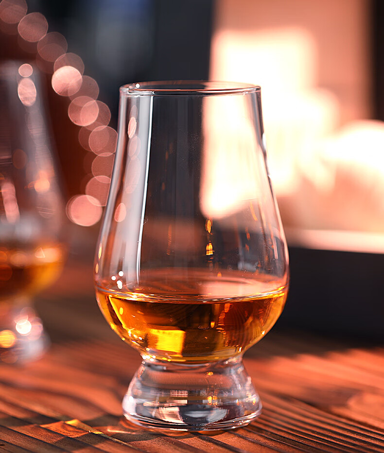 郁金香威士忌杯子水晶玻璃闻香洋酒杯纯饮试酒品鉴品酒杯品鉴杯180ml