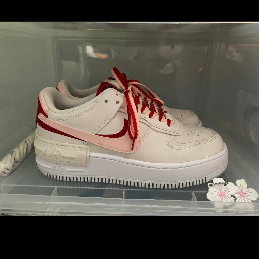 aj女鞋新款草莓牛奶双钩红粉撞色皮革同款百搭休闲板鞋运动鞋主图色