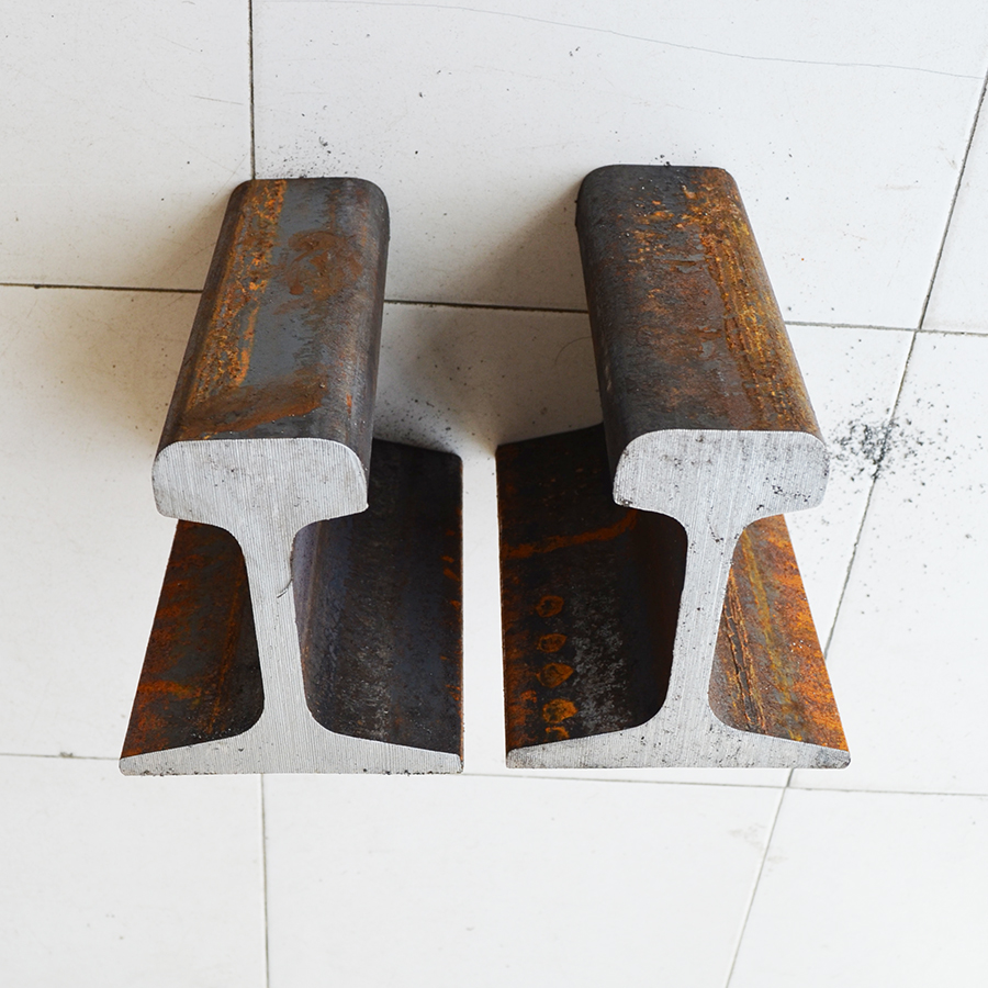 打铁钳工铁砧子羊角砧墩子铁锭钢轨钢砧dyi手工垫铁工具p30铁砧32公斤