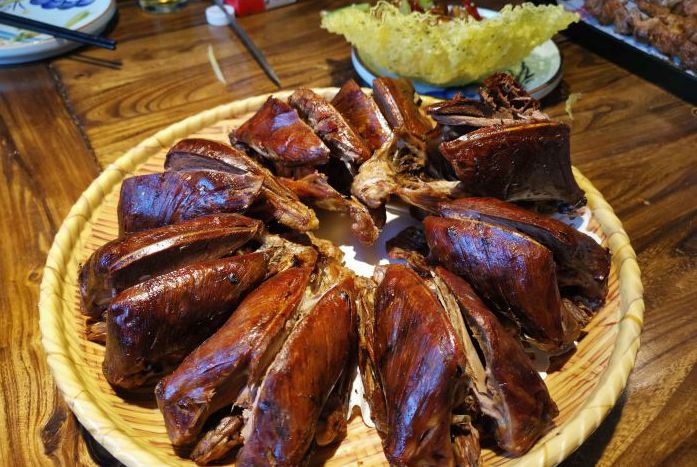 燕郊黄泥烧鸽子孕妇进补脆皮乳鸽熏鸽子闪送顺丰全国真空苏伯盐焗乳鸽