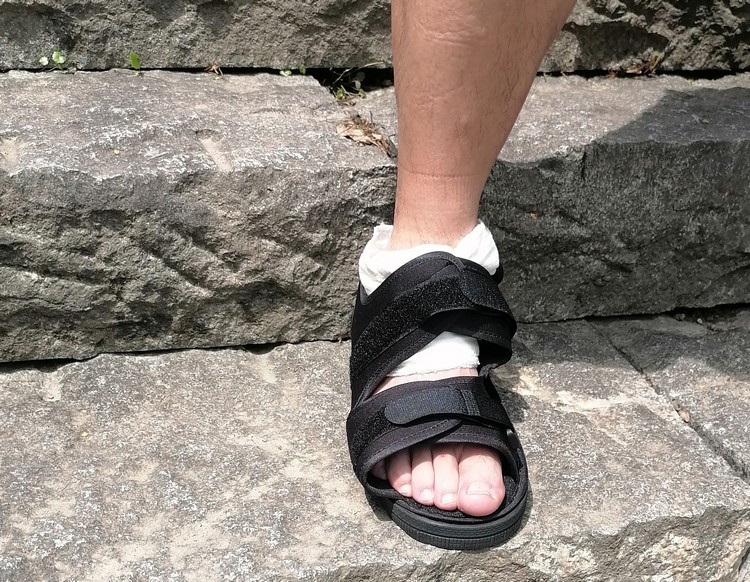 歌莱兔 大脚趾受伤专用鞋大脚肿大变形糖尿病足鞋打石膏穿鞋包扎纱布